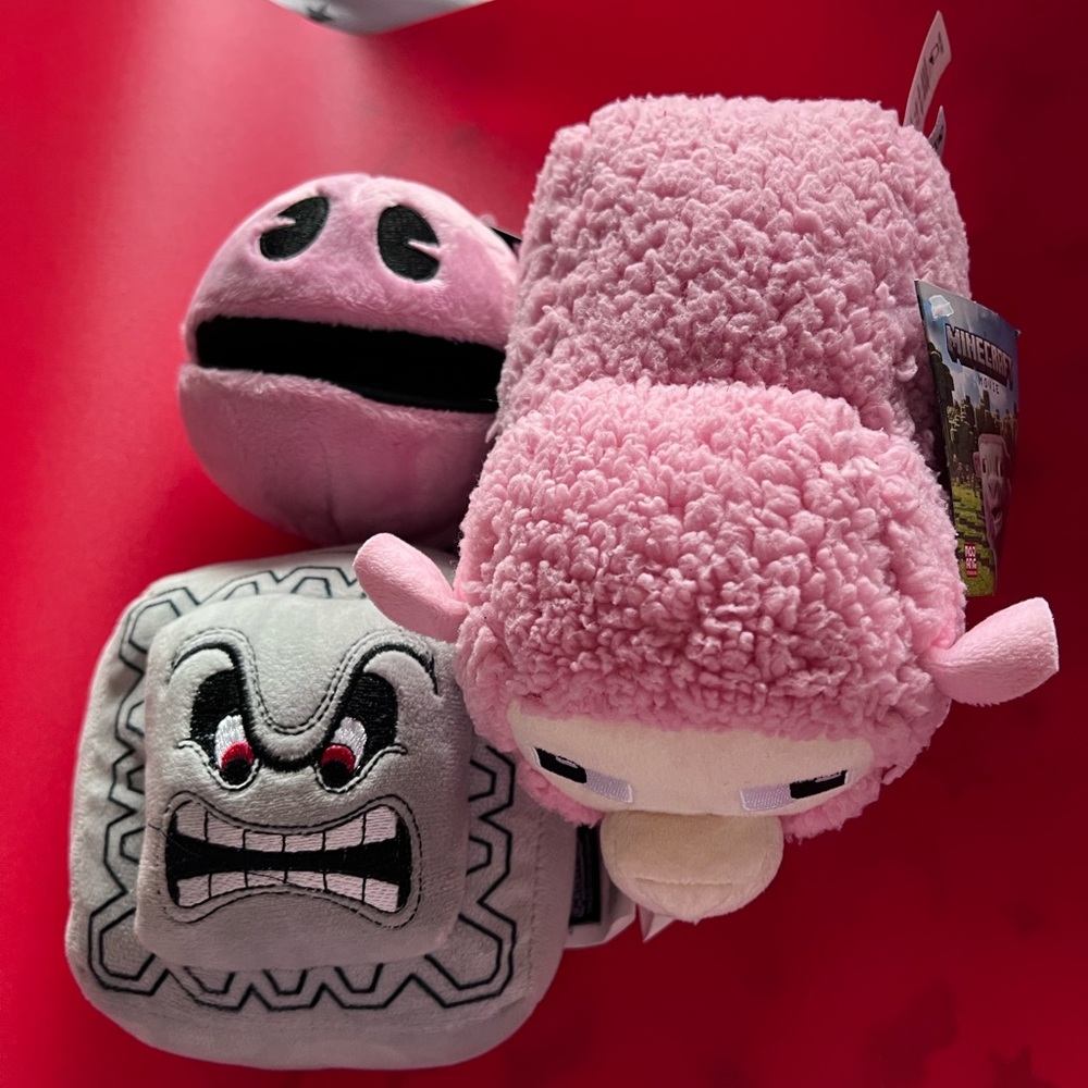 Plush bundle